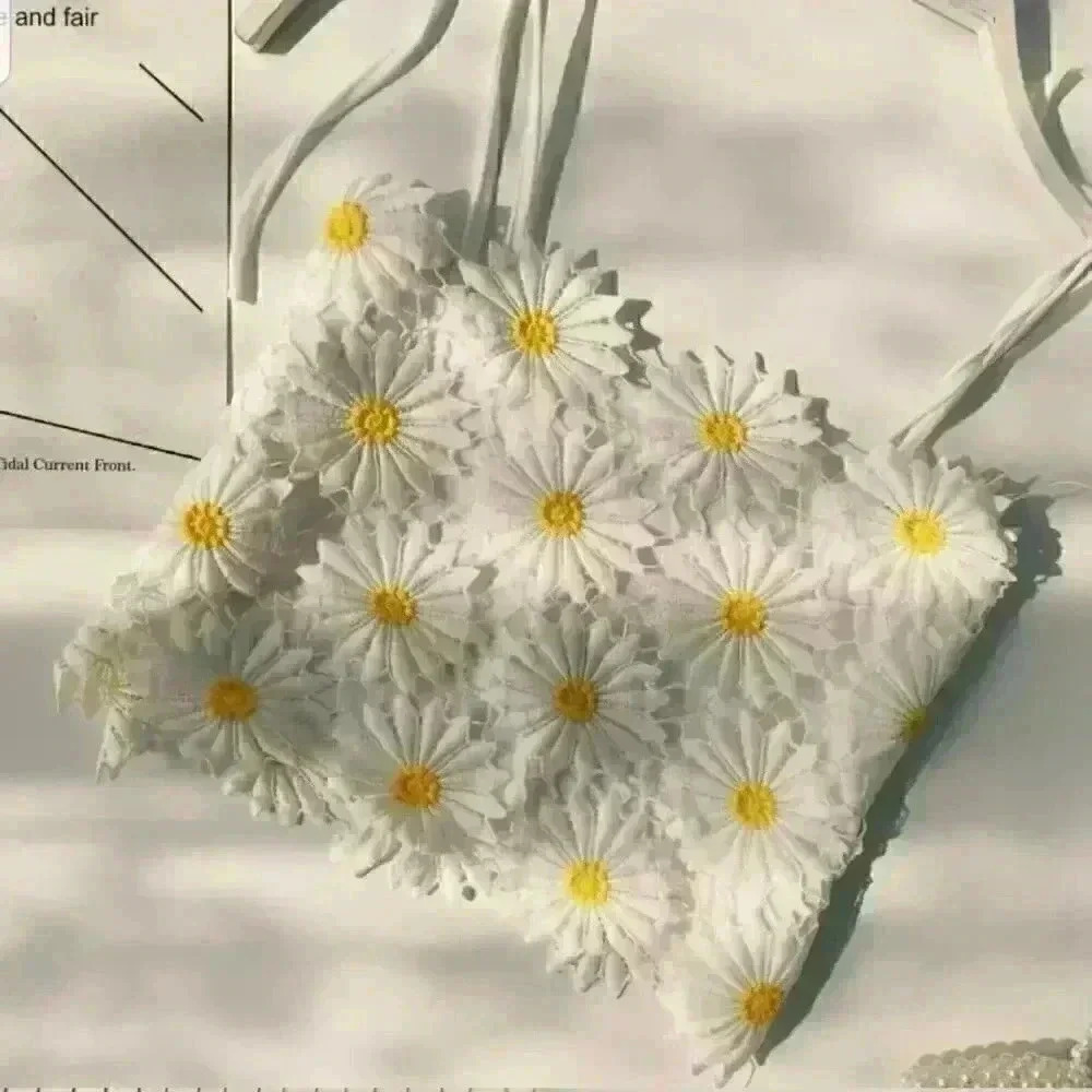 Beautiful Daisy Tank Top🌼 - Picture 9 of 15
